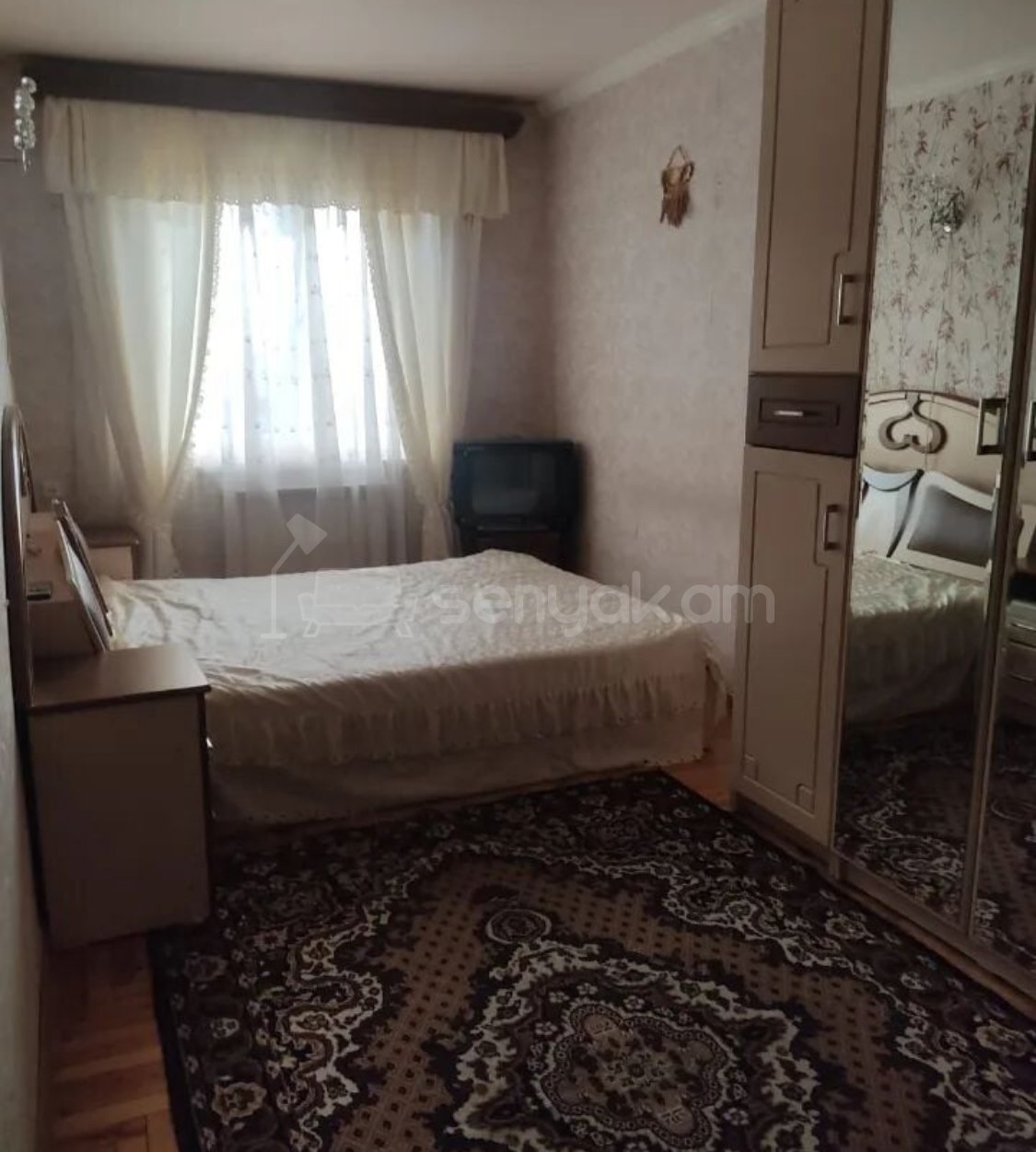3 Սենյականոց Բնակարան, 70քմ, 5/5 հարկ, Նորմալ Վիճակում, Կահավորված