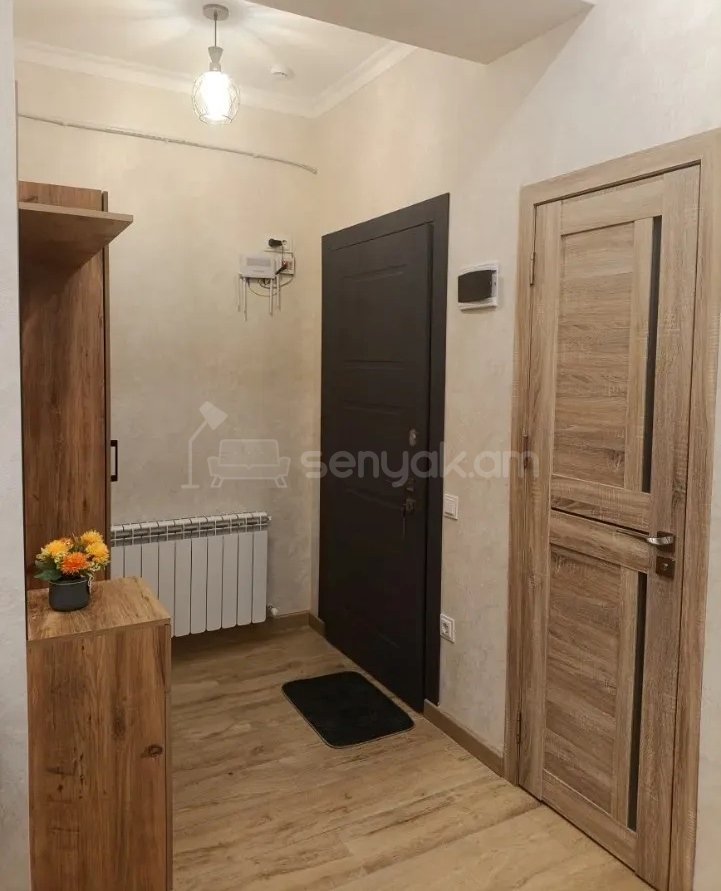 3 Սենյականոց Բնակարան Նորակառույցում, 73քմ, 3/14 հարկ, Դիզայներական Վերանորոգված