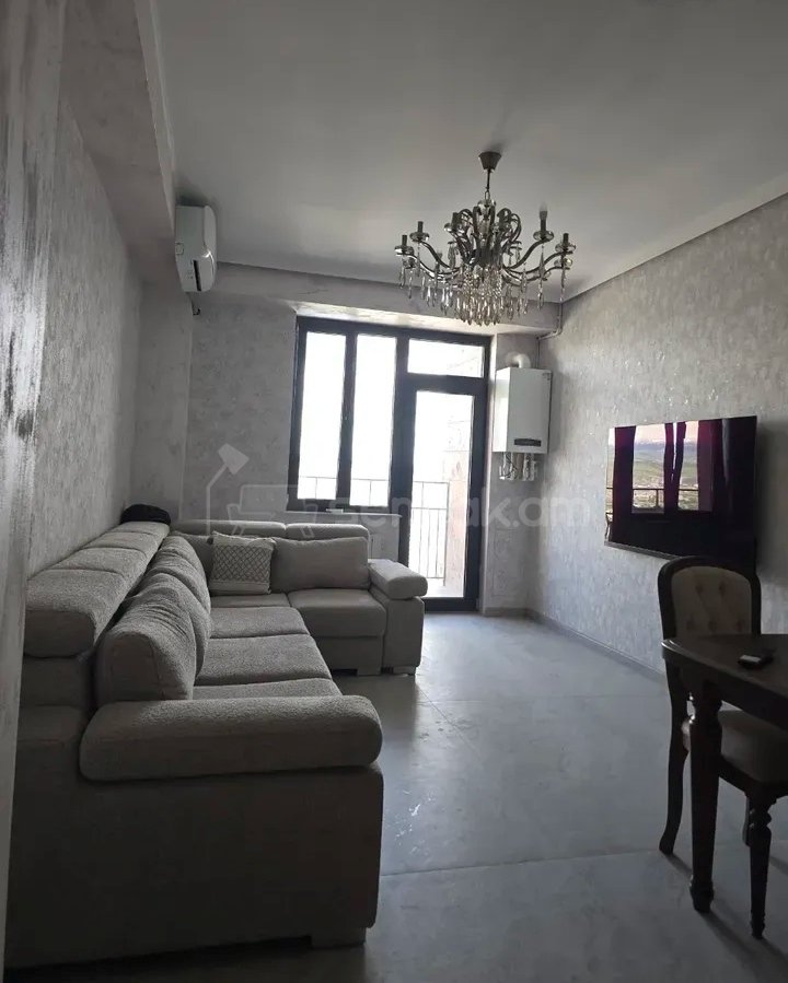 3 Սենյականոց Բնակարան Նորակառույցում, 76քմ, 11/14 հարկ, Դիզայներական Վերանորոգված