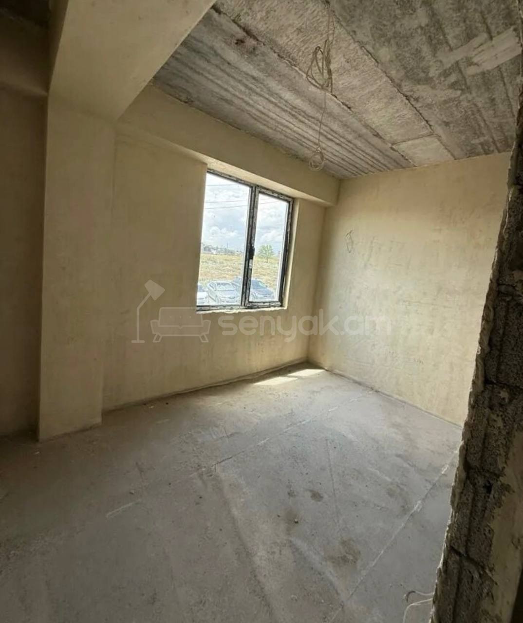 3 Սենյականոց Բնակարան, 70քմ, 2/4 հարկ, Զրոյական Վիճակում