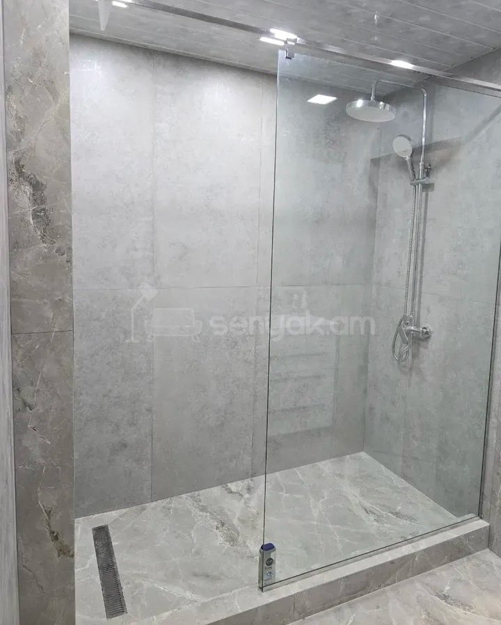 3 Սենյականոց Բնակարան Նորակառույցում, 76քմ, 11/14 հարկ, Կապիտալ Վերանորոգված