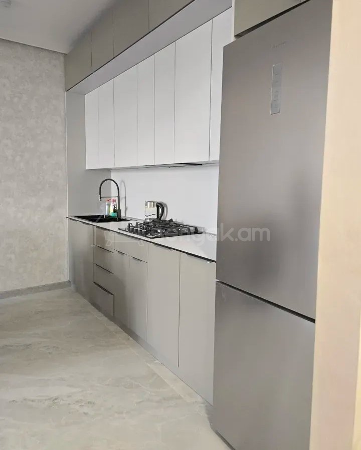 3 Սենյականոց Բնակարան Նորակառույցում, 76քմ, 11/14 հարկ, Կապիտալ Վերանորոգված