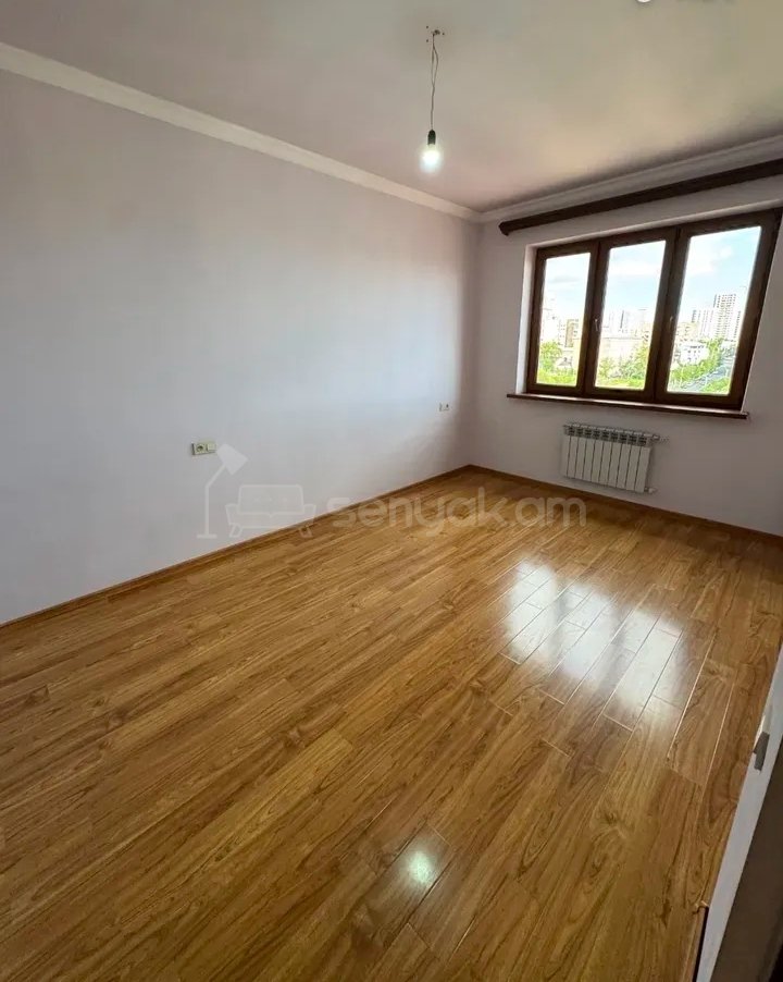 3 Սենյականոց Բնակարան Նորակառույցում, 107քմ, 7/14 հարկ, Կապիտալ Վերանորոգված