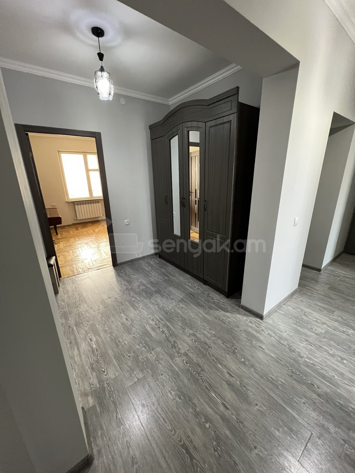 3 Սենյականոց Բնակարան, 95քմ, 5/9 հարկ, Կապիտալ Վերանորոգված, Կահավորված, Արևկող