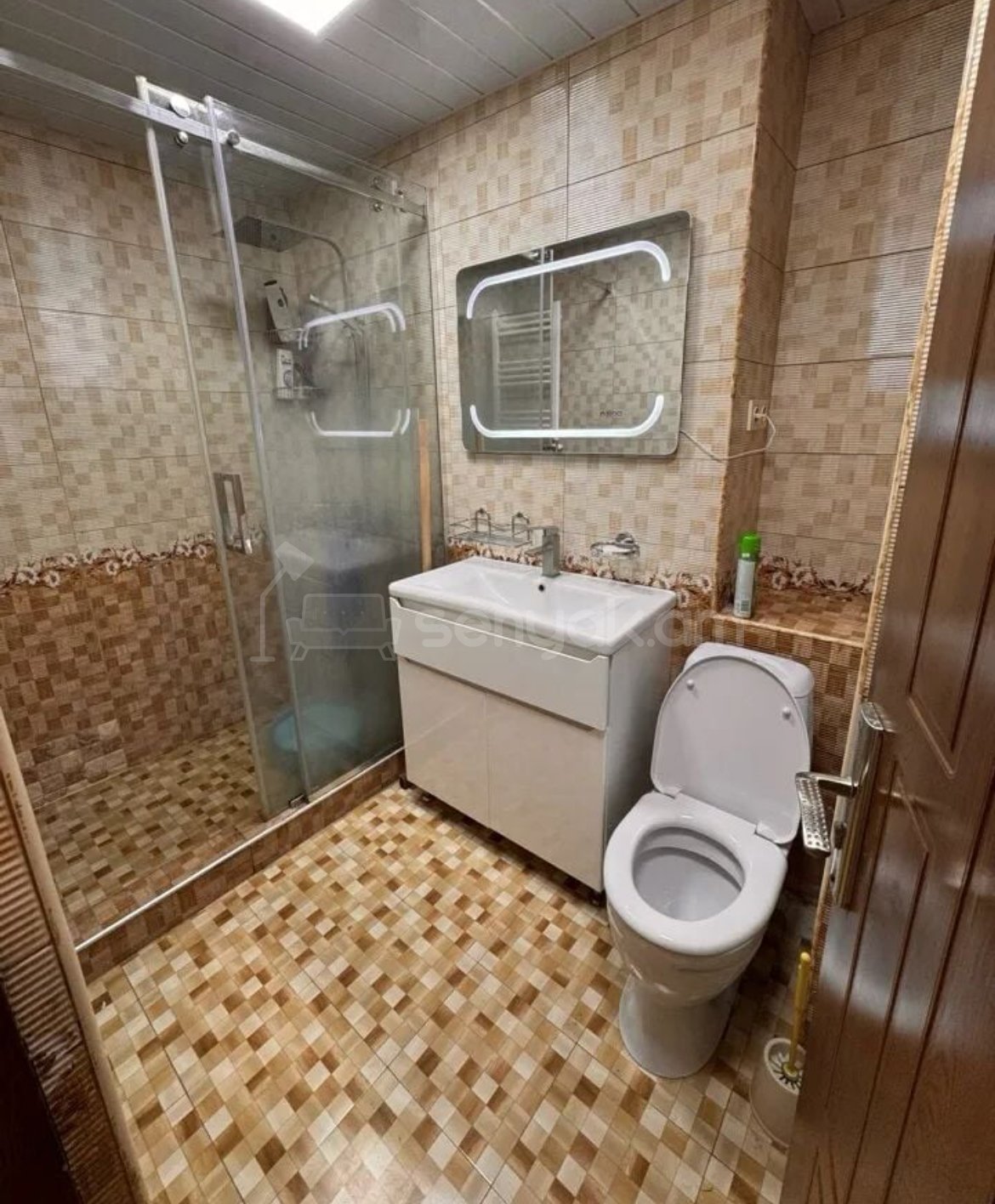 2 Սենյականոց Բնակարան, 64քմ, 2/16 հարկ, Կապիտալ Վերանորոգված, Կահավորված