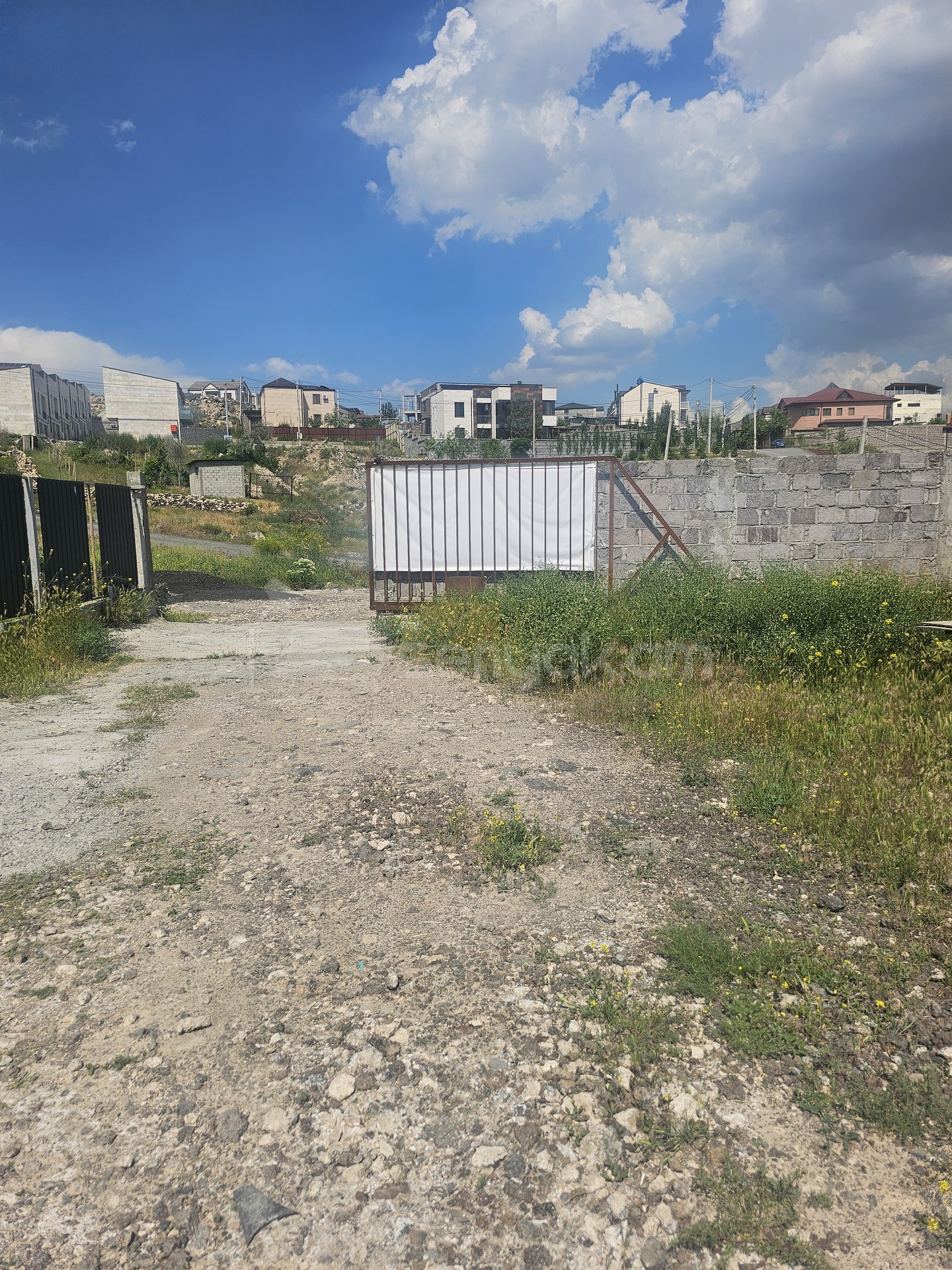 Հողատարածք, 400քմ, Ցանկապատված