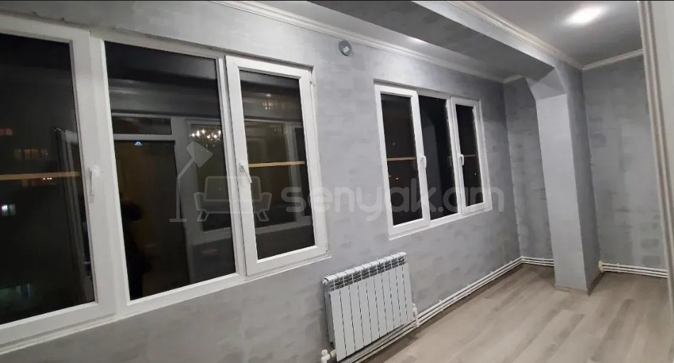 3 Սենյականոց Բնակարան, 76քմ, 5/9 հարկ, Կապիտալ Վերանորոգված, Կահավորված, Արևկող
