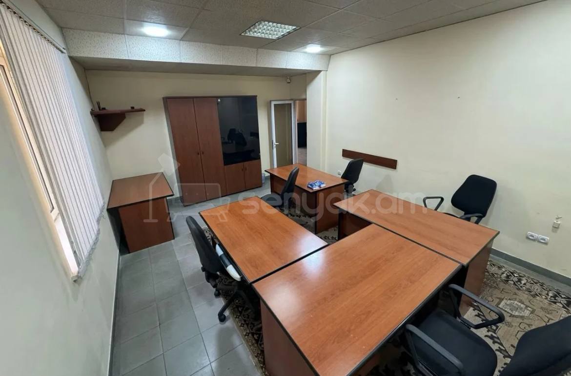 Օֆիսային Տարածք, 95քմ, Կապիտալ Վերանորոգված