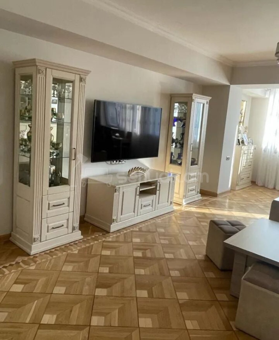 3 Սենյականոց Բնակարան, 92քմ, 5/9 հարկ, Դիզայներական Վերանորոգված