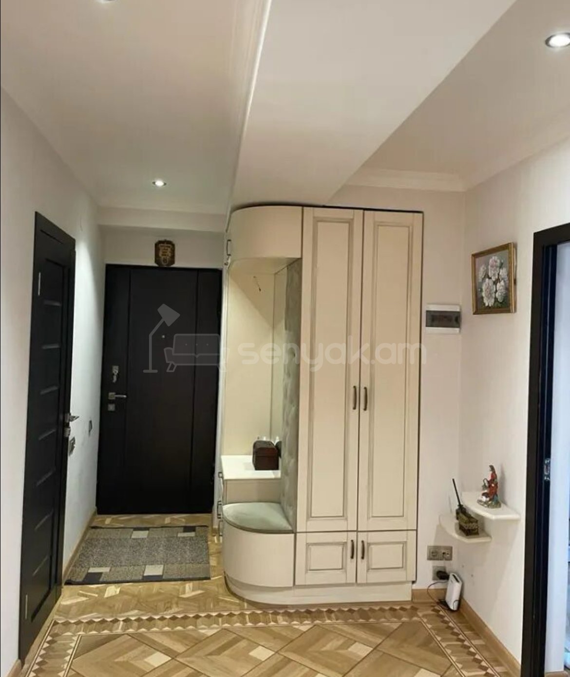3 Սենյականոց Բնակարան, 92քմ, 5/9 հարկ, Դիզայներական Վերանորոգված