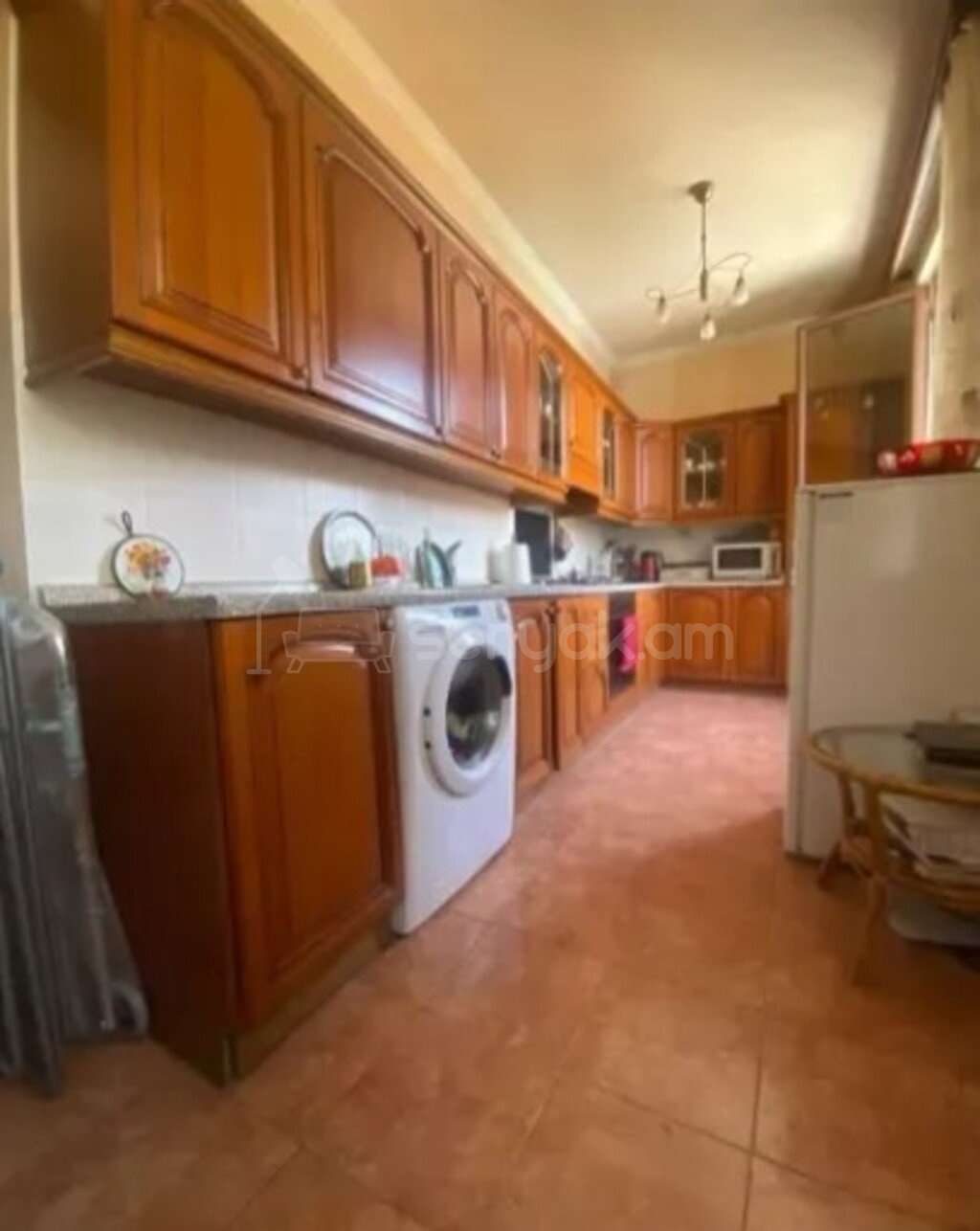 2 Սենյականոց Բնակարան Քարե Շենքում, 76քմ, 4/5 հարկ, Կապիտալ Վերանորոգված