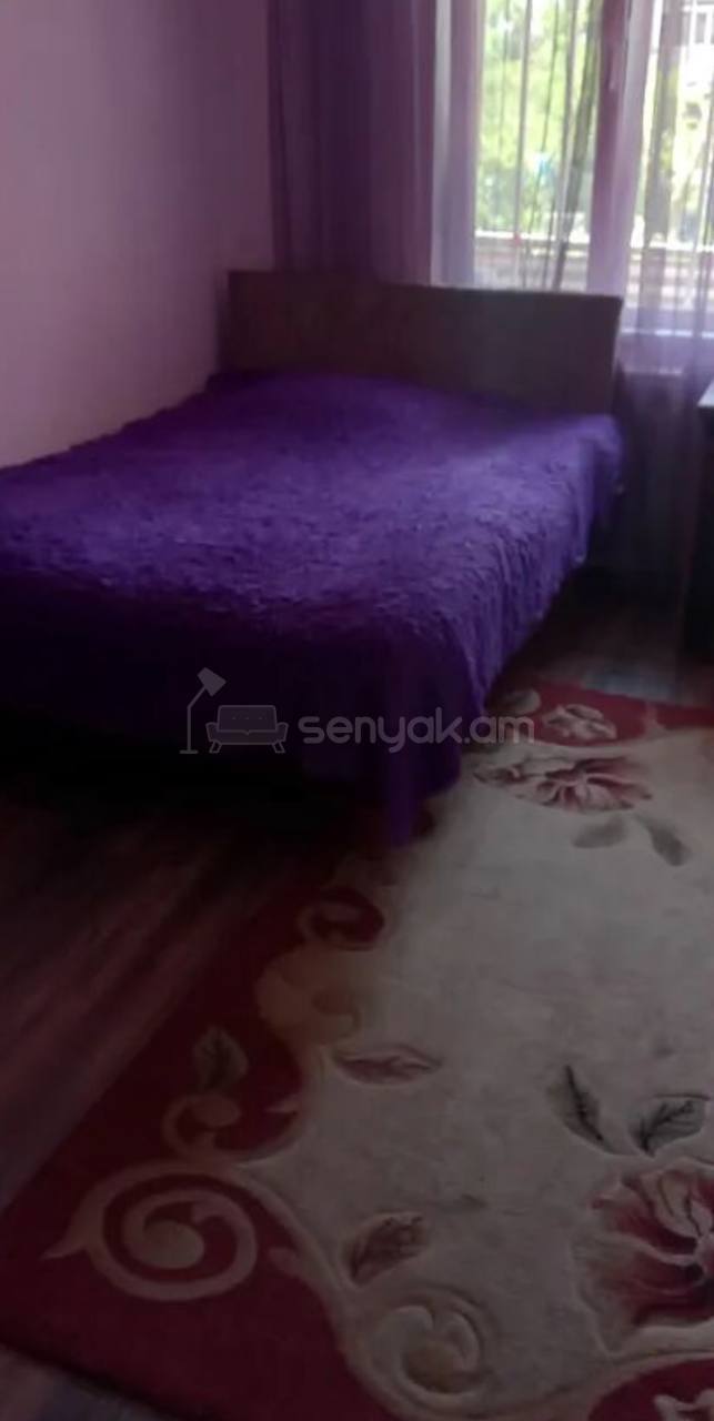 3 Սենյականոց Բնակարան, 80քմ, 1/9 հարկ, Նորմալ Վիճակում, Կահավորված