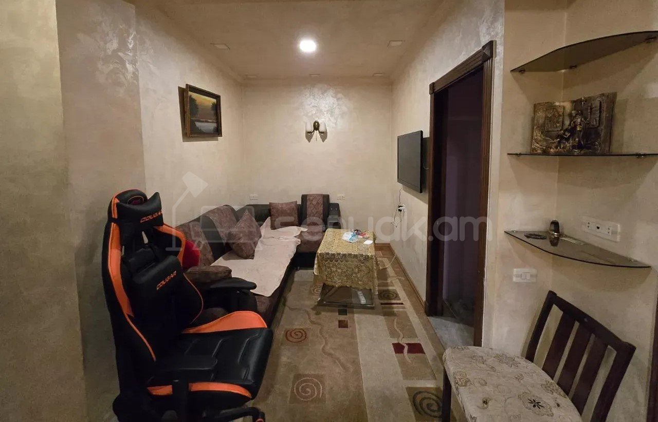 3 Սենյականոց Բնակարան, 133քմ, 1/9 հարկ, Կապիտալ Վերանորոգված