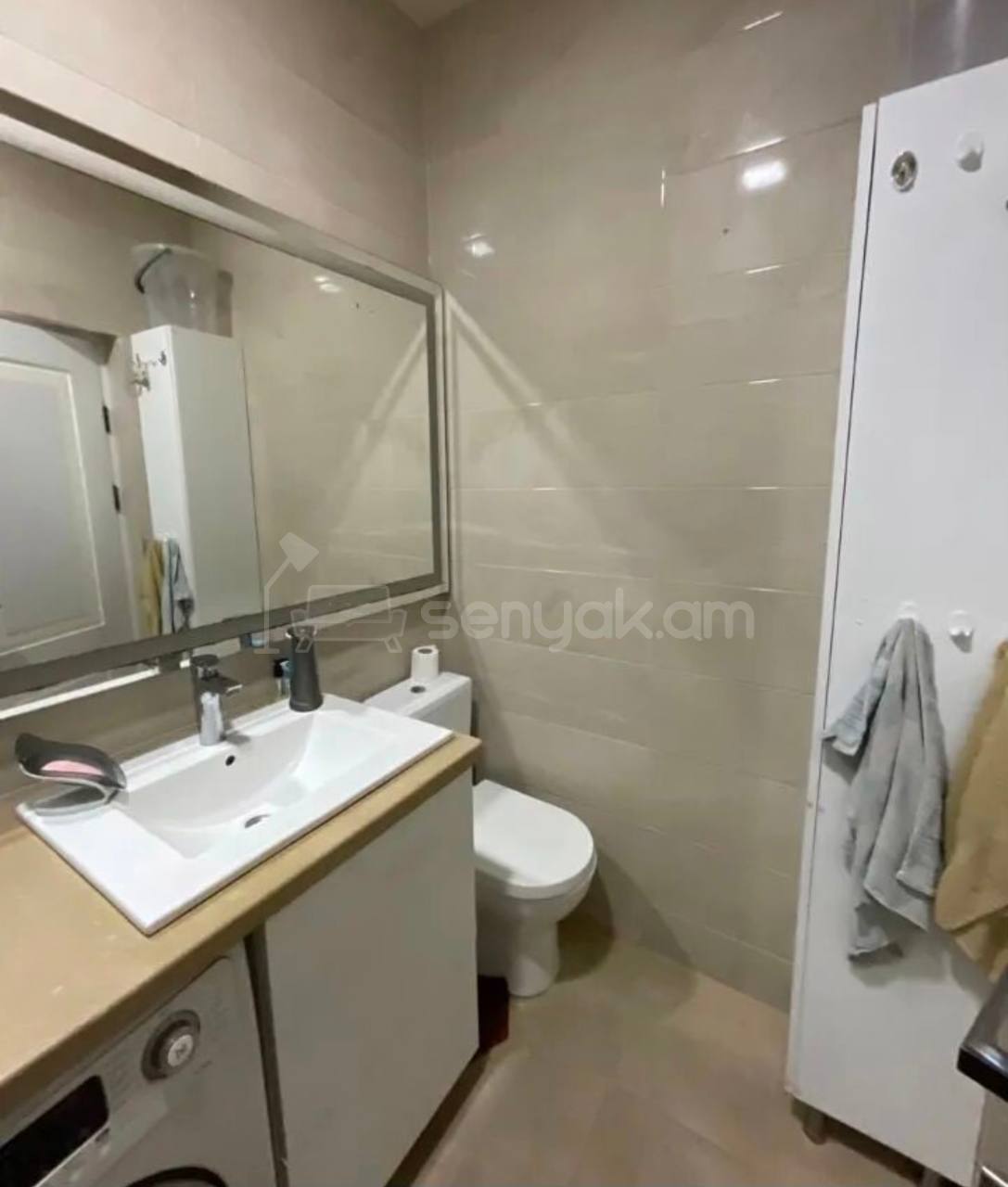 4 Սենյականոց Բնակարան Քարե Շենքում, 100քմ, 5/5 հարկ, Կապիտալ Վերանորոգված