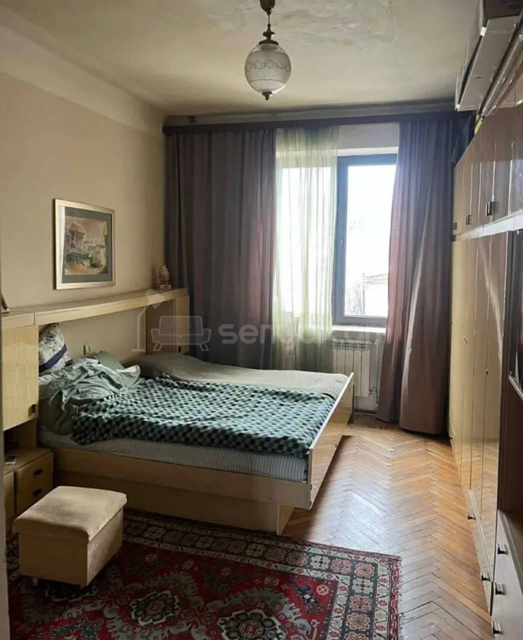 4 Սենյականոց Բնակարան Քարե Շենքում, 100քմ, 5/5 հարկ, Կապիտալ Վերանորոգված