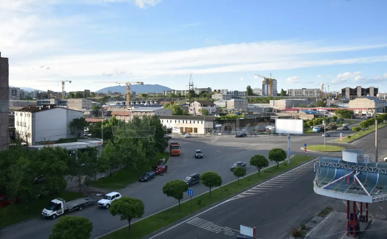 3 Սենյականոց Բնակարան Նորակառույցում, 97քմ, 5/6 հարկ, Դիզայներական Վերանորոգված