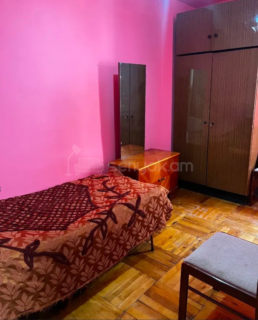 2 Սենյականոց Բնակարան, 45քմ, 3/9 հարկ, Նորմալ Վիճակում, Կահավորված, Արևկող
