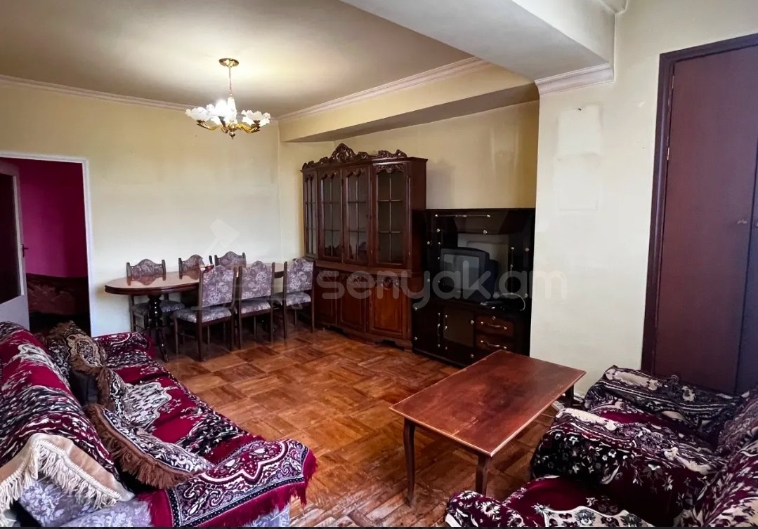 2 Սենյականոց Բնակարան, 45քմ, 3/9 հարկ, Նորմալ Վիճակում, Կահավորված, Արևկող