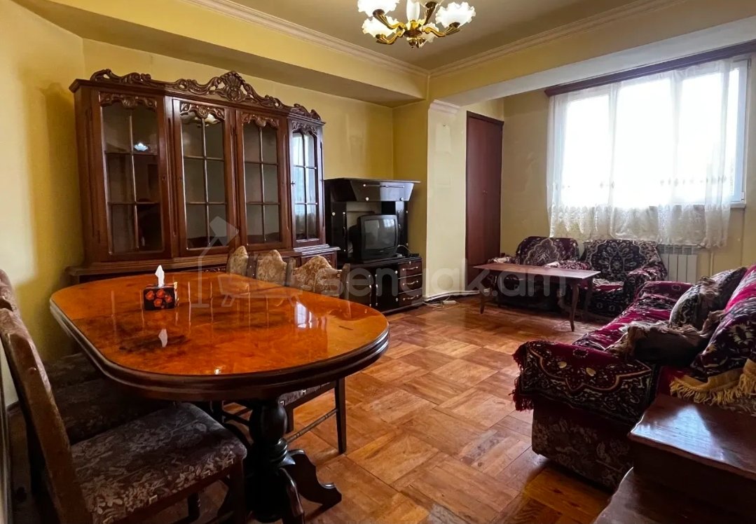 2 Սենյականոց Բնակարան, 45քմ, 3/9 հարկ, Նորմալ Վիճակում, Կահավորված, Արևկող