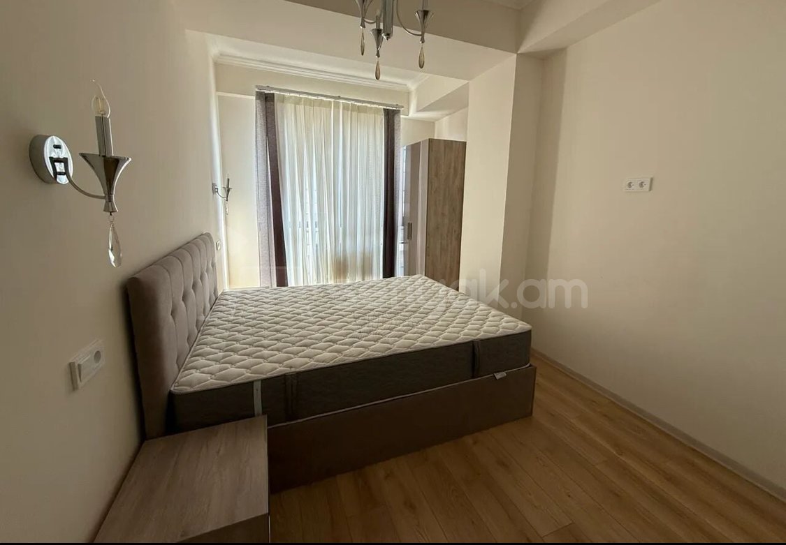 3 Սենյականոց Բնակարան Նորակառույցում, 107քմ, 7/16 հարկ, Կապիտալ Վերանորոգված, Կահավորված, Արևկող