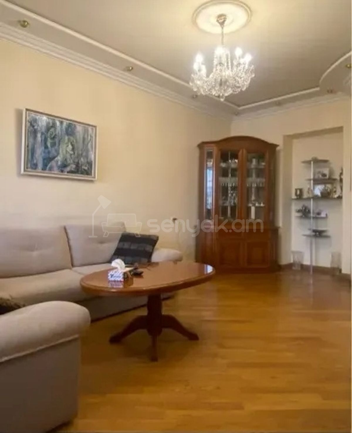 3 Սենյականոց Բնակարան Քարե Շենքում, 76քմ, 4/5 հարկ, Նորմալ Վիճակում
