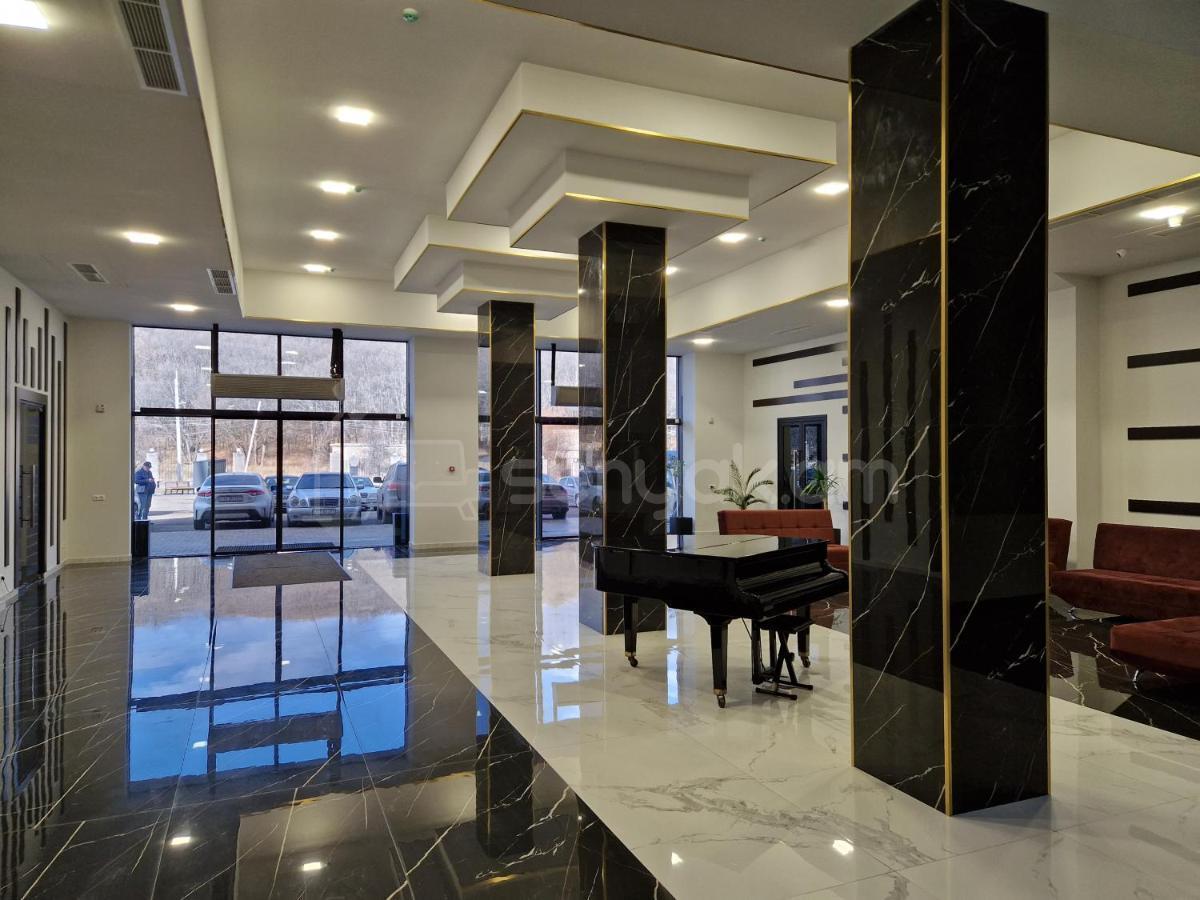 1 Սենյականոց Բնակարան Նորակառույցում, 50քմ, 1/10 հարկ, Դիզայներական Վերանորոգված