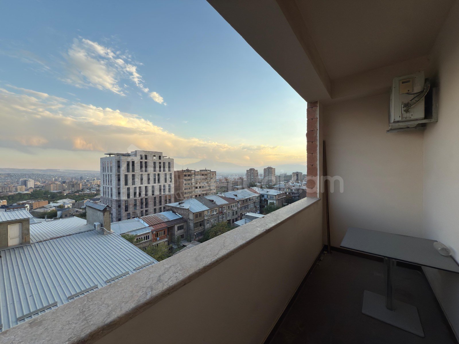 3 Սենյականոց Բնակարան Նորակառույցում, 90քմ, 7/14 հարկ, Կապիտալ Վերանորոգված