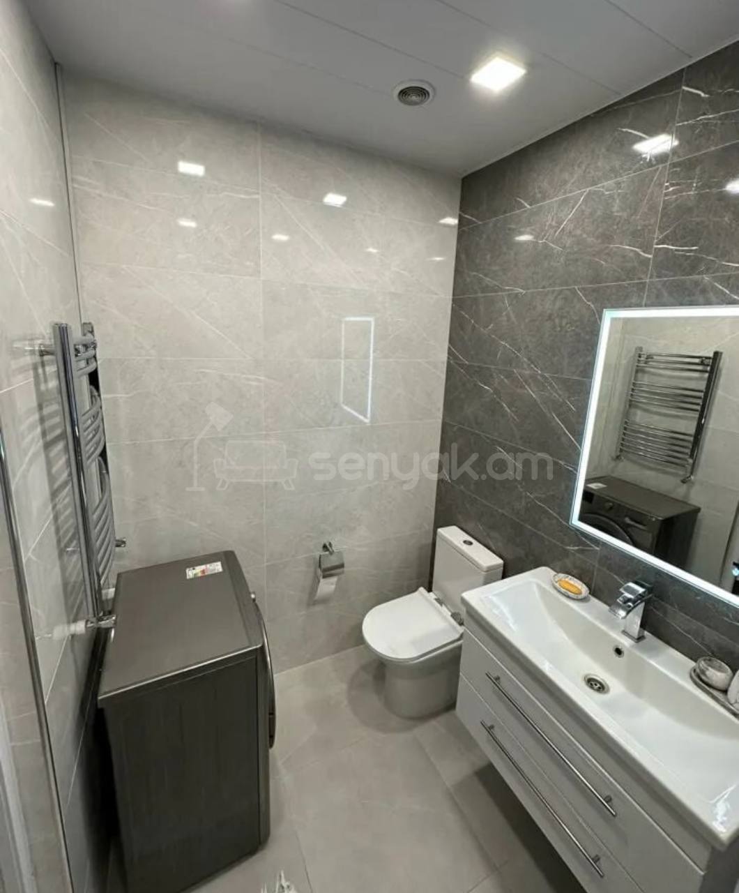 3 Սենյականոց Բնակարան, 92քմ, 12/20 հարկ, Կապիտալ Վերանորոգված