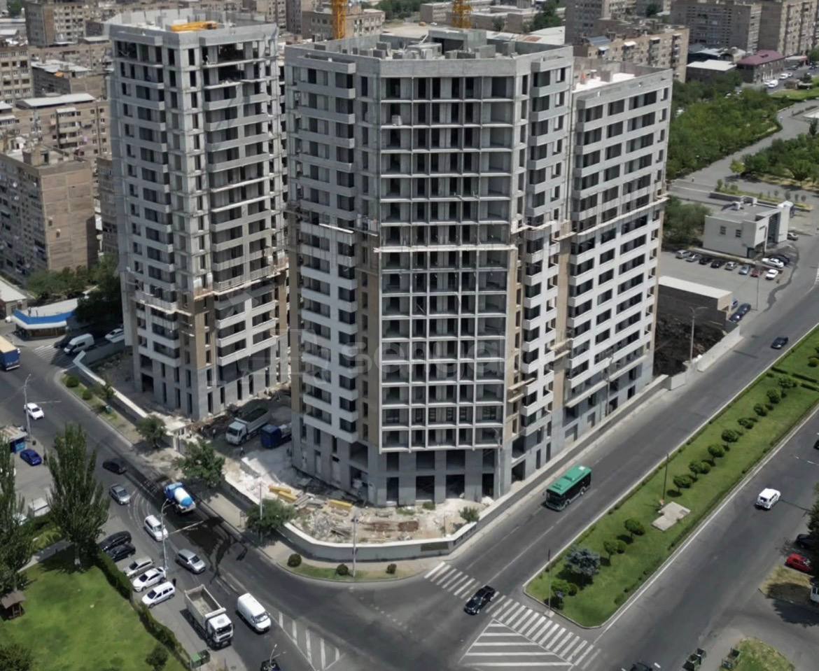 3 Սենյականոց Բնակարան, 92քմ, 4/14 հարկ, Զրոյական Վիճակում