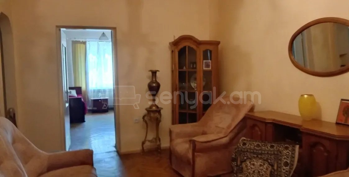 3 Սենյականոց Բնակարան Քարե Շենքում, 70քմ, 11/14 հարկ, Կապիտալ Վերանորոգված, Կահավորված
