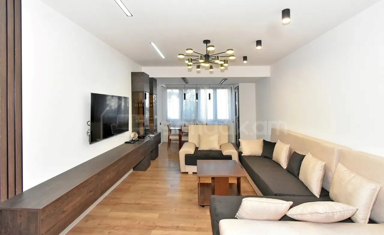 3 Սենյականոց Բնակարան Նորակառույցում, 88քմ, 3/10 հարկ, Դիզայներական Վերանորոգված, Կահավորված, Արևկող
