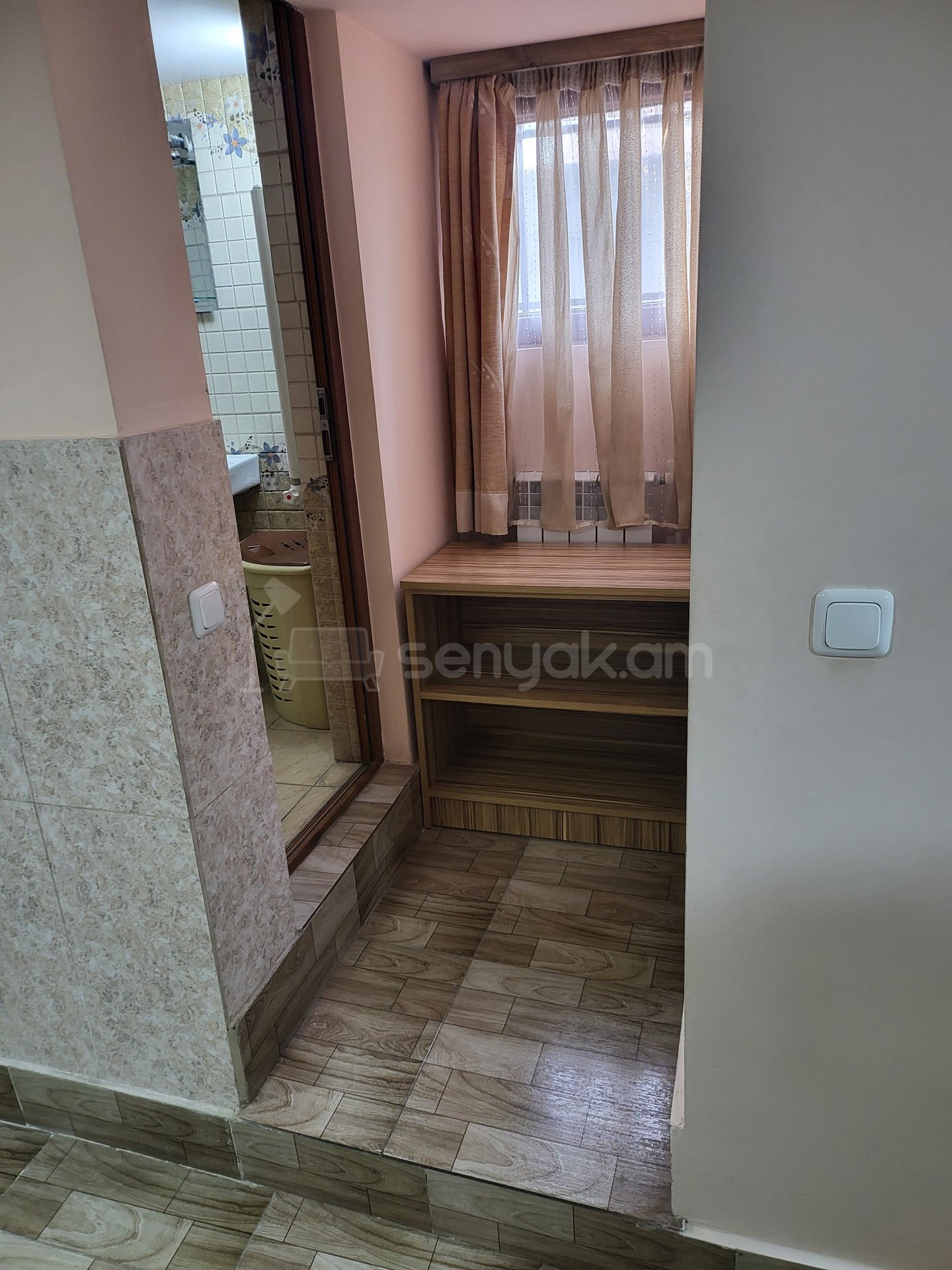 2 Սենյականոց Բնակարան Քարե Շենքում, 65քմ, 1/2 հարկ, Կապիտալ Վերանորոգված, Կահավորված
