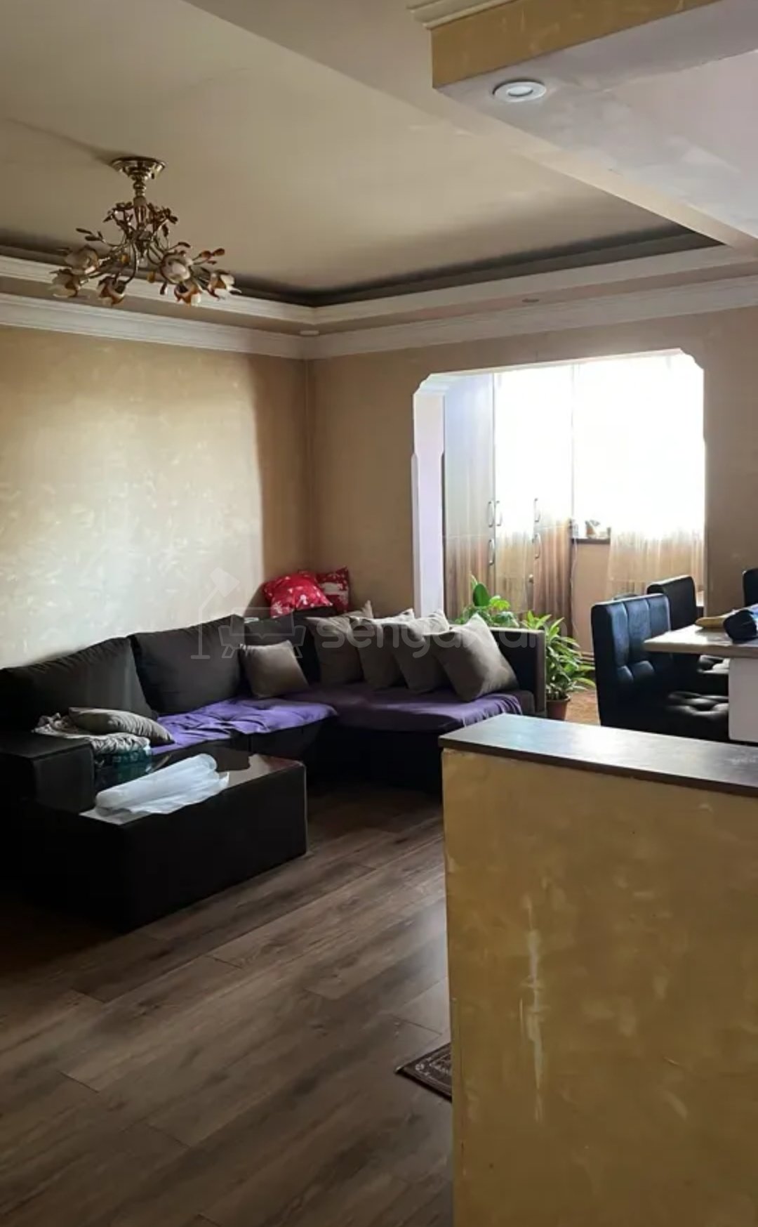 4 Սենյականոց Բնակարան Քարե Շենքում, 90քմ, 3/9 հարկ, Կապիտալ Վերանորոգված