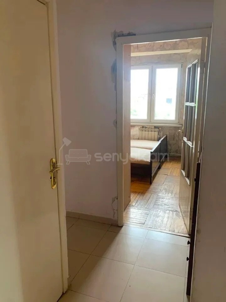 3 Սենյականոց Բնակարան, 77քմ, 7/14 հարկ, Պետական Վիճակում