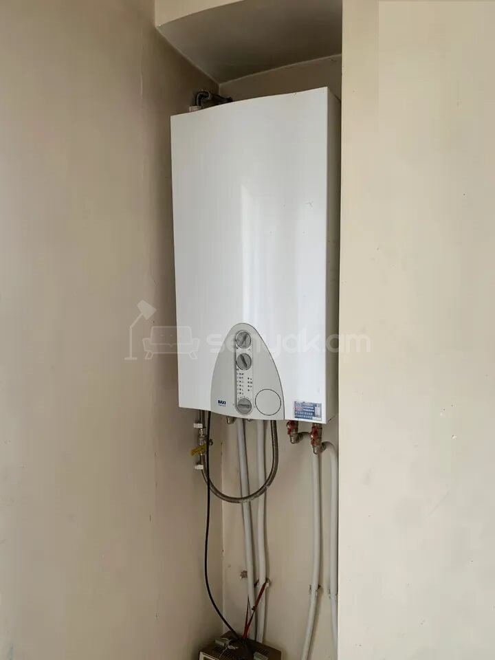 3 Սենյականոց Բնակարան, 77քմ, 7/14 հարկ, Պետական Վիճակում