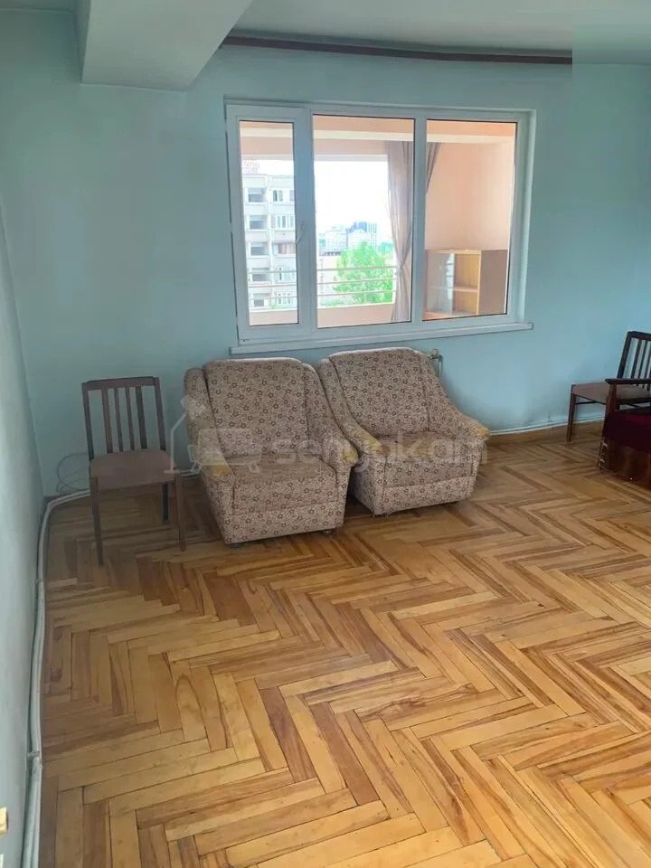 3 Սենյականոց Բնակարան, 77քմ, 7/14 հարկ, Պետական Վիճակում