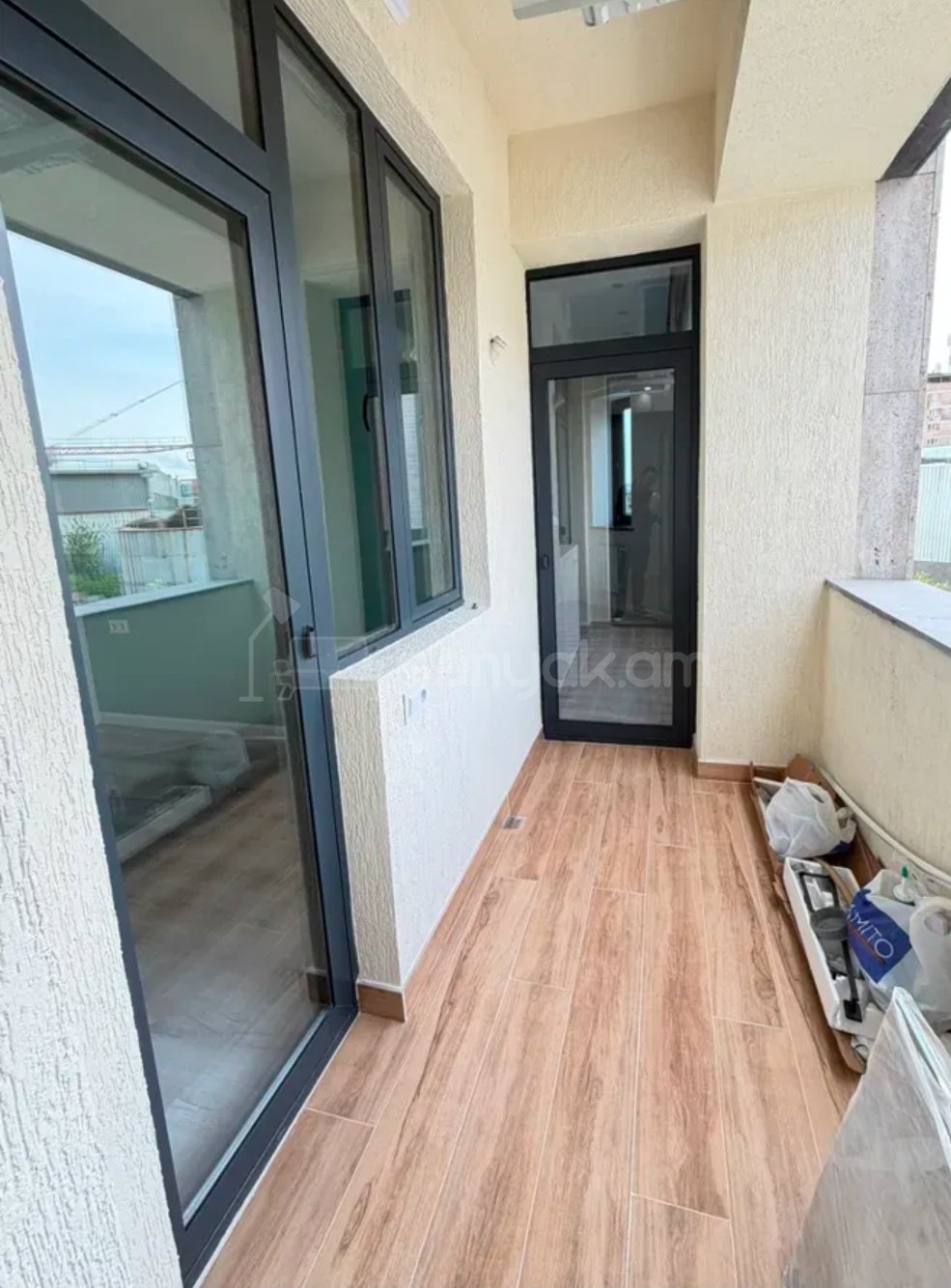 3 Սենյականոց Բնակարան Նորակառույցում, 64քմ, 3/16 հարկ, Դիզայներական Վերանորոգված