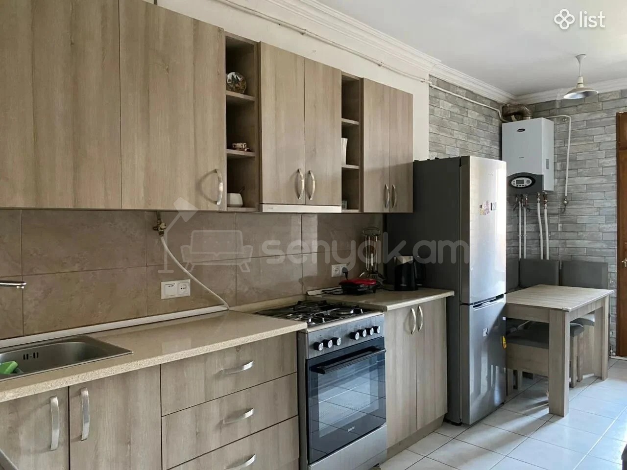 3 Սենյականոց Բնակարան, 63քմ, 7/10 հարկ, Կապիտալ Վերանորոգված