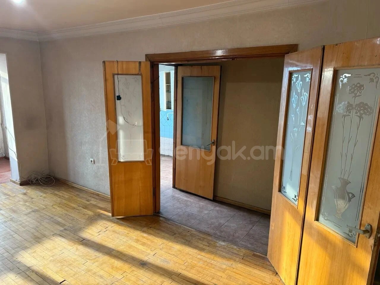 2 Սենյականոց Բնակարան, 54քմ, 5/5 հարկ, Պետական Վիճակում