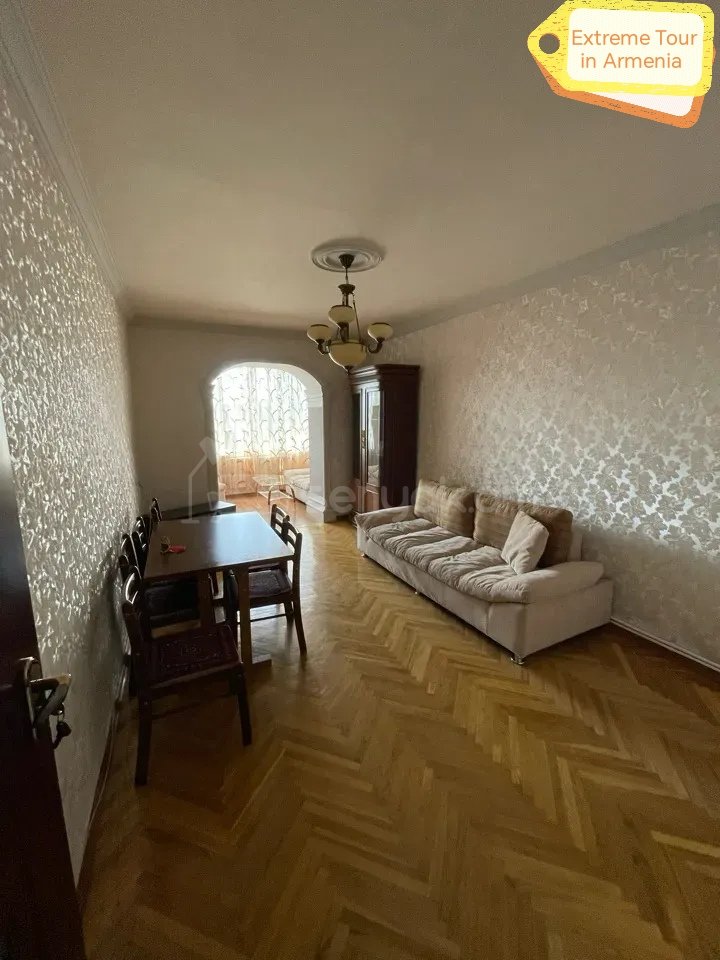 2 Սենյականոց Բնակարան Քարե Շենքում, 60քմ, 5/5 հարկ, Կապիտալ Վերանորոգված, Կահավորված, Արևկող