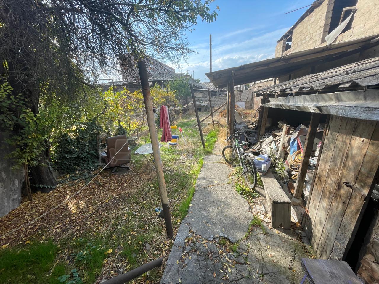 3 Սենյականոց Սեփական Տուն, 300քմ, Կոսմետիկ Վերանորոգված