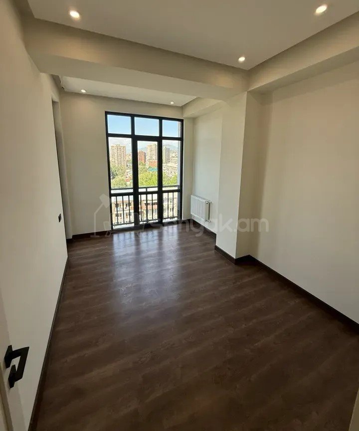 3 Սենյականոց Բնակարան Նորակառույցում, 83քմ, 9/16 հարկ, Դիզայներական Վերանորոգված