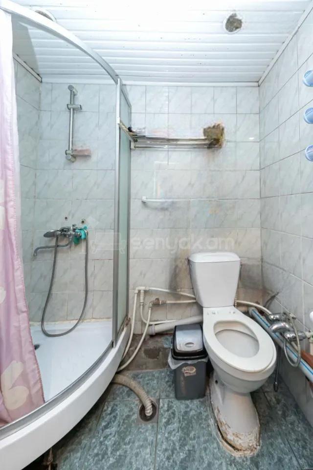 1 Սենյականոց Բնակարան, 40քմ, 5/9 հարկ, Նորմալ Վիճակում