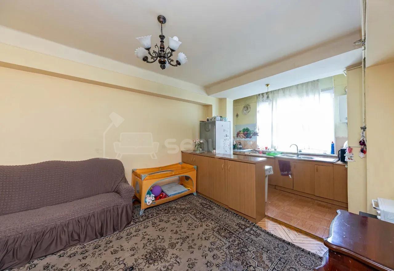 1 Սենյականոց Բնակարան, 40քմ, 5/9 հարկ, Նորմալ Վիճակում