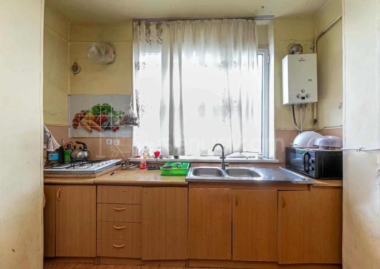 1 Սենյականոց Բնակարան, 40քմ, 5/9 հարկ, Նորմալ Վիճակում