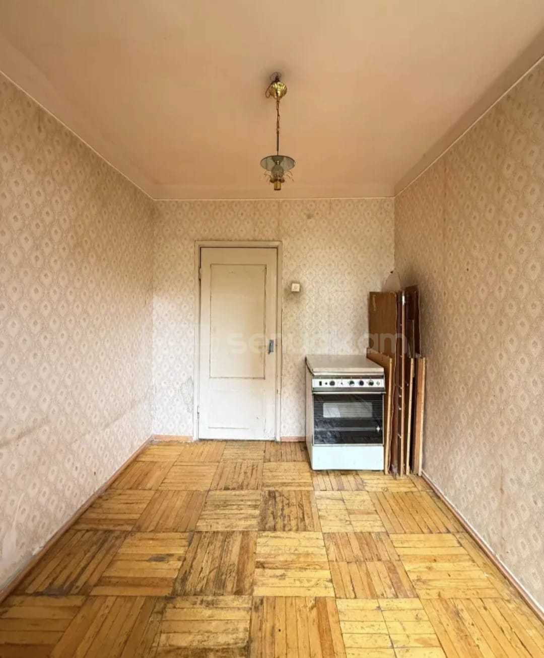 3 Սենյականոց Բնակարան, 70քմ, 3/9 հարկ, Նորմալ Վիճակում