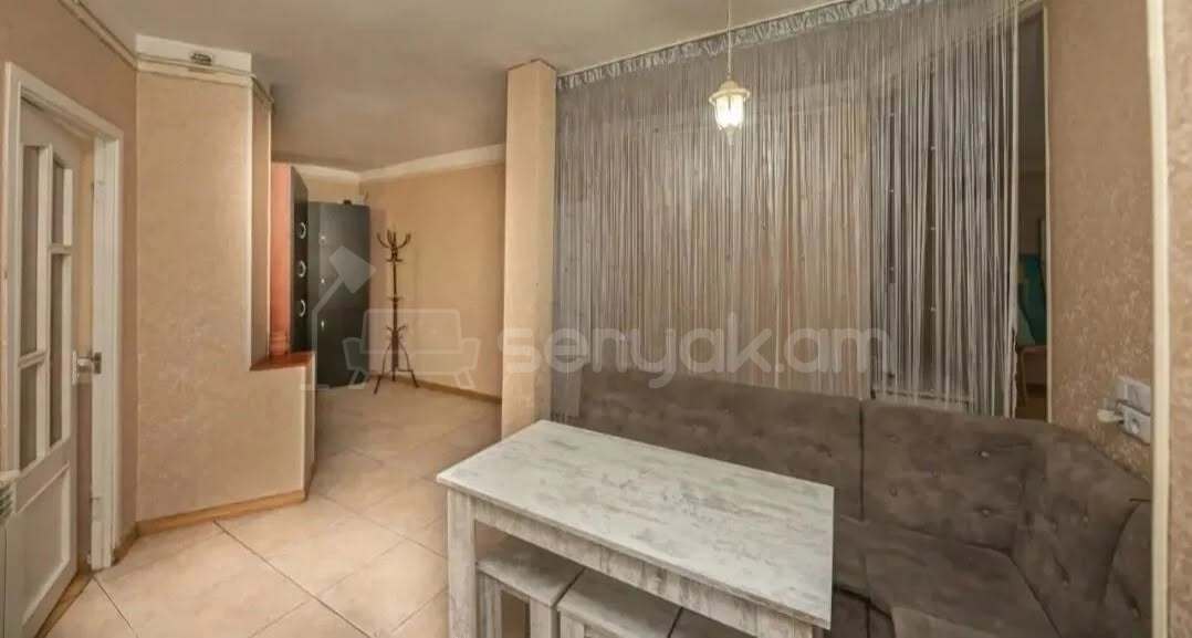 3 Սենյականոց Բնակարան, 88քմ, 10/12 հարկ, Կապիտալ Վերանորոգված