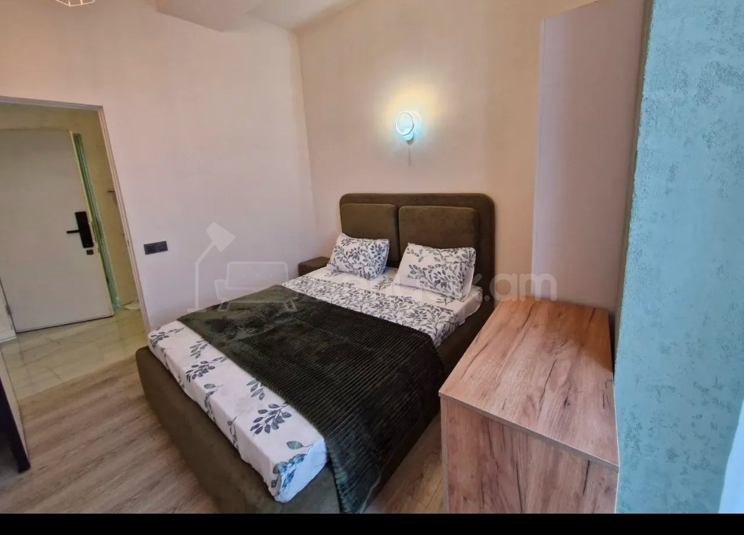 1 Սենյականոց Բնակարան Նորակառույցում, 45քմ, 2/4 հարկ, Կապիտալ Վերանորոգված