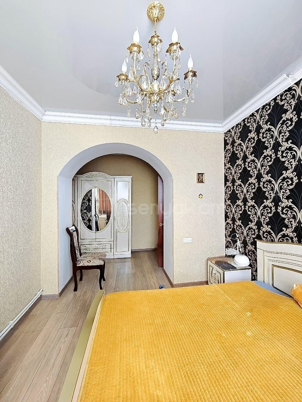 2 Սենյականոց Բնակարան Քարե Շենքում, 117քմ, 4/4 հարկ, Կապիտալ Վերանորոգված