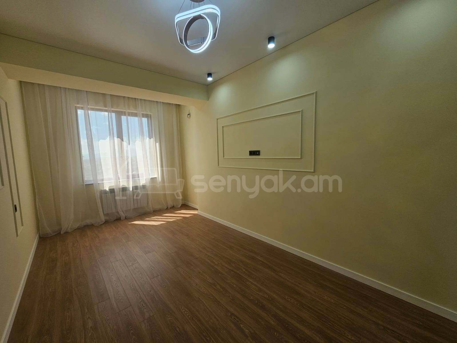 3 Սենյականոց Բնակարան, 81քմ, 9/10 հարկ, Կապիտալ Վերանորոգված